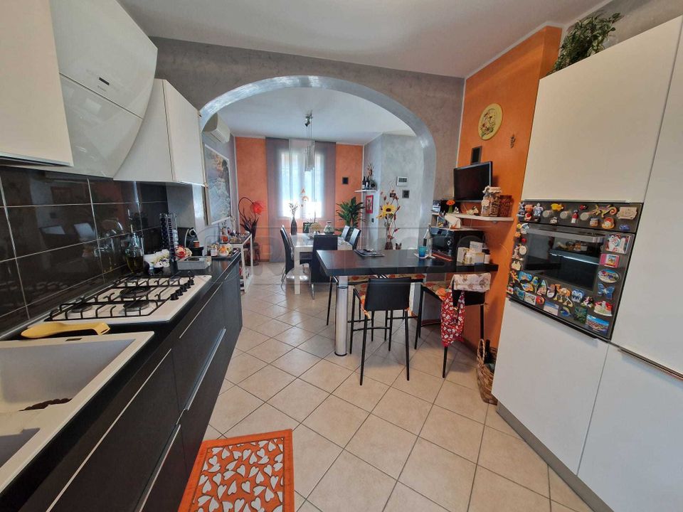 Byhus i Pozzaglio ed Uniti, Cremona - foto 1