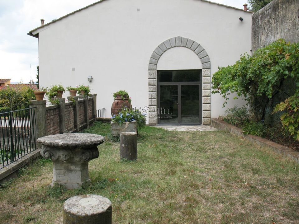 Villa in Sesto Fiorentino, Florence - photo 3