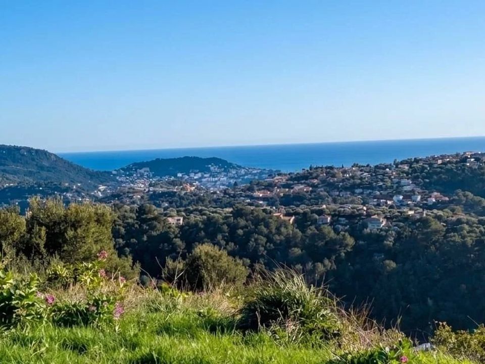 Helårsgrund i Falicon, Alpes-Maritimes - foto 1