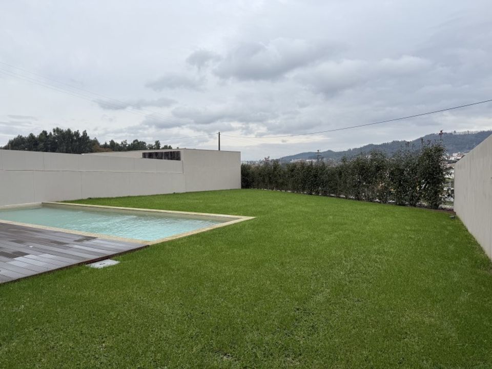 Byhus i Felgueiras, Porto - foto 2