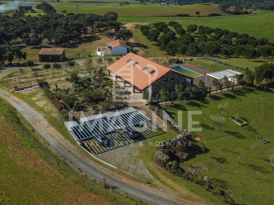 Erhvervsejendom i Cercal do Alentejo, Setubal - foto 1