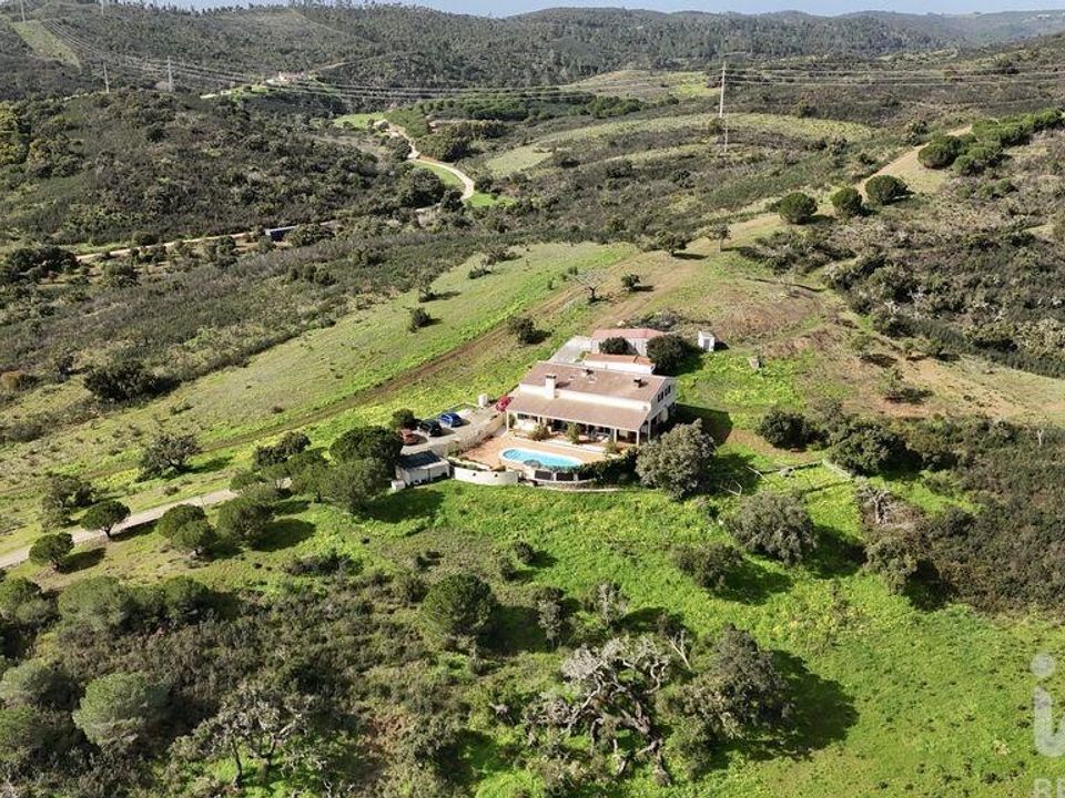 Farm i Lagos, Faro - foto 1