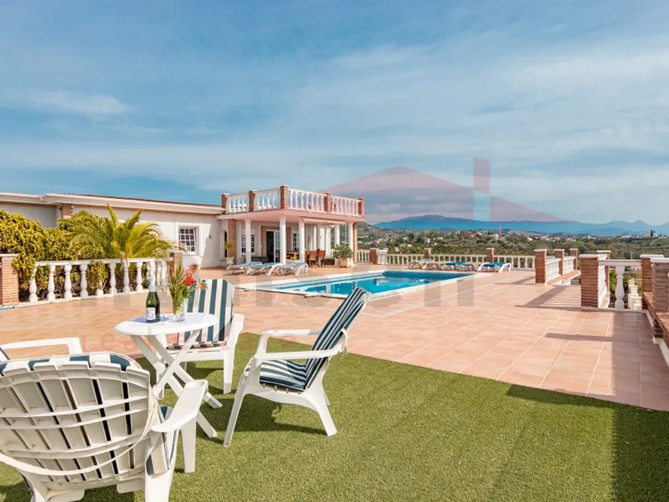 Villa i Benajarafe, Malaga - foto 3