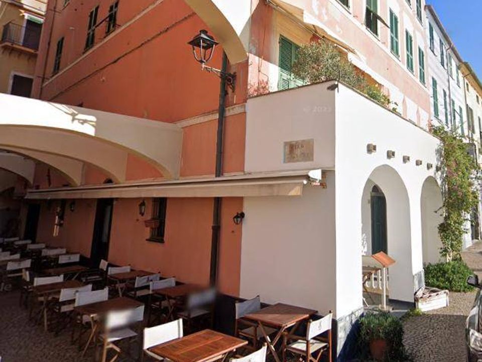 Erhvervsejendom i Celle Ligure, Savona - foto 1