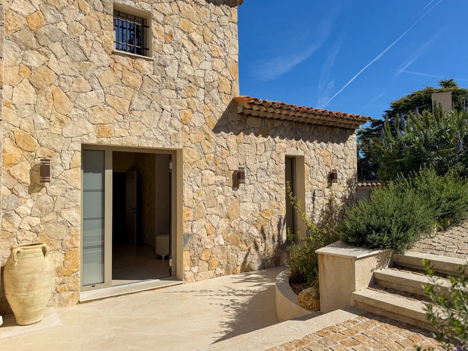 Villa i Mandelieu-la-Napoule, Alpes-Maritimes - foto 5