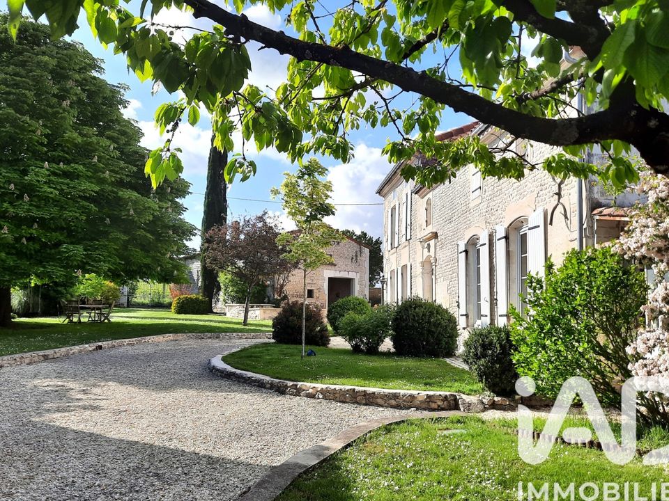Landejendom i Angeac-Champagne, Charente - foto 1