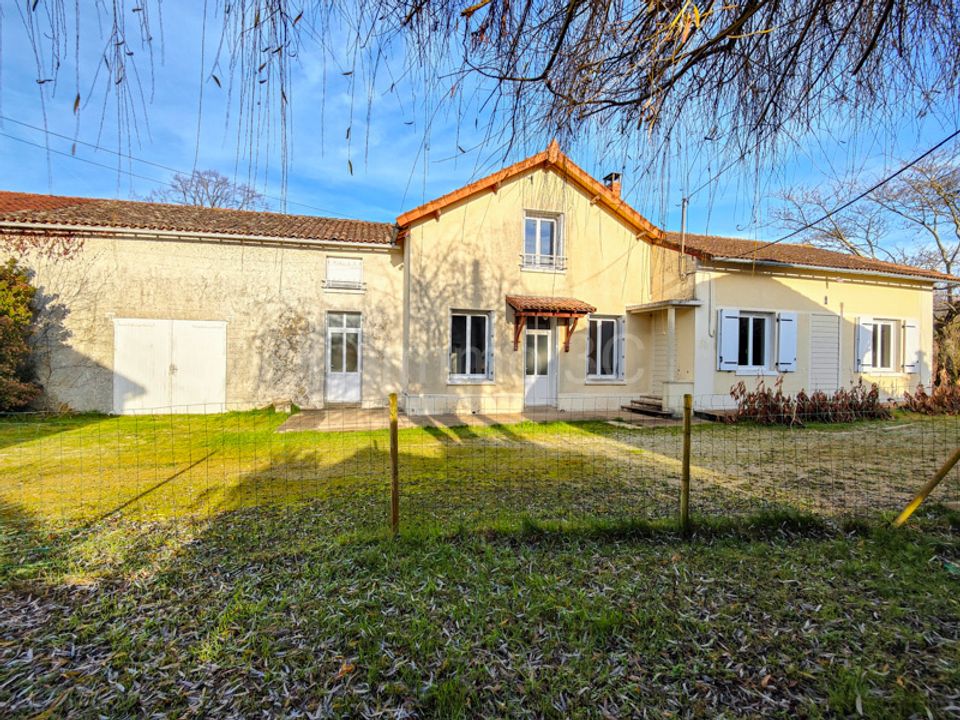 Landejendom i Sauze-Vaussais, Deux-Sevres - foto 2