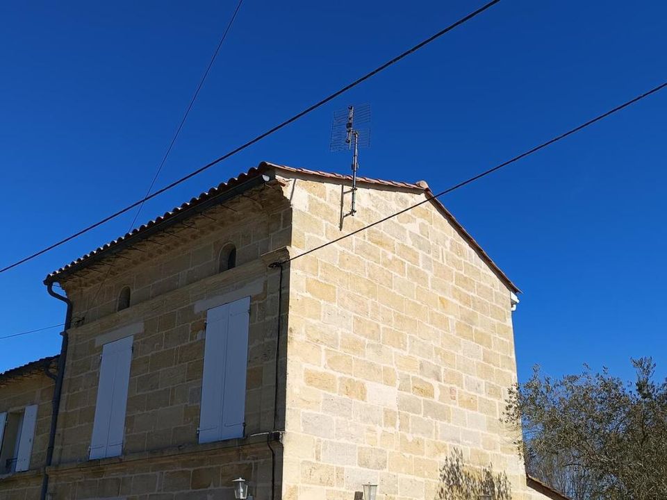 Landejendom i Saint-Médard-de-Guizières, Gironde - foto 1