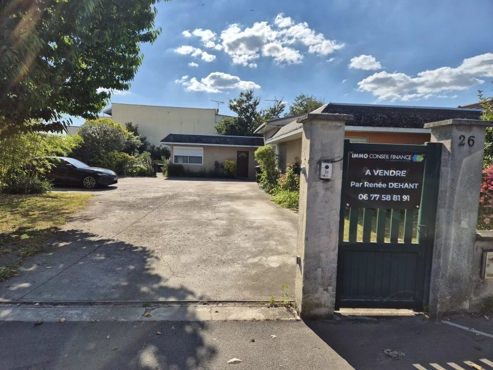 Erhvervsejendom i Courtry, Seine-et-Marne - foto 2