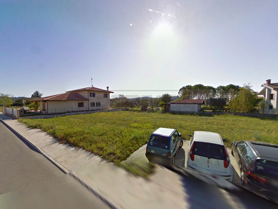 Helårsgrund i Corno di Rosazzo, Udine - foto 1