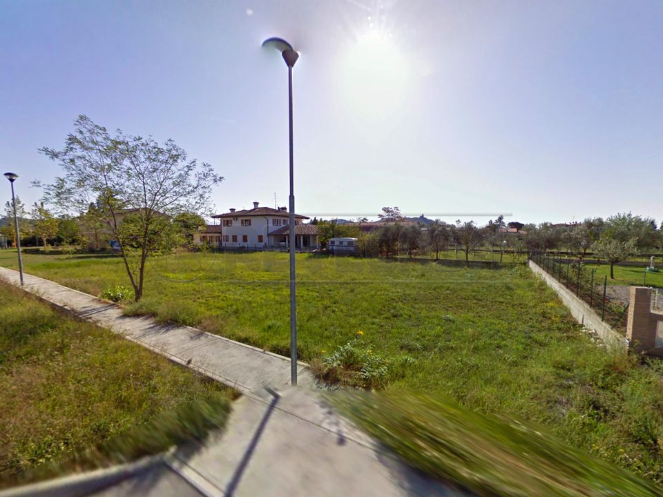 Helårsgrund i Corno di Rosazzo, Udine - foto 1