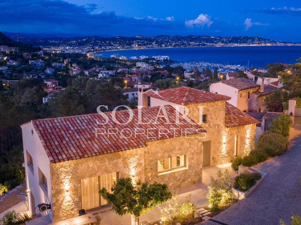 Villa i Mandelieu-la-Napoule, Alpes-Maritimes - foto 2
