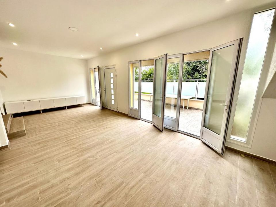 Lejlighed i Fontenay-sous-Bois, Val-de-Marne - foto 1