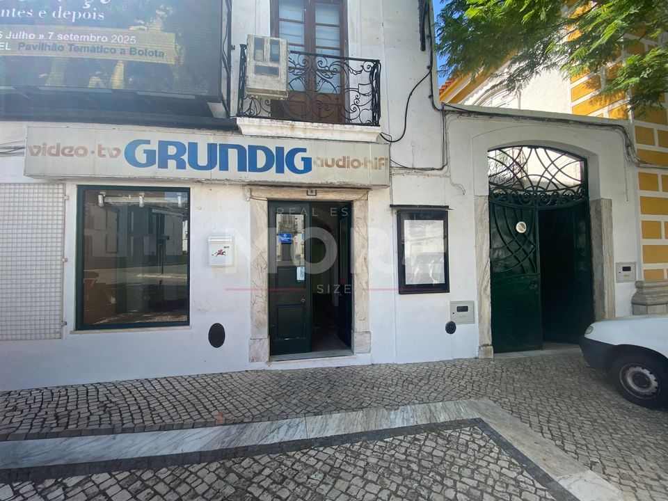 Erhvervsejendom i Portel, Evora - foto 1