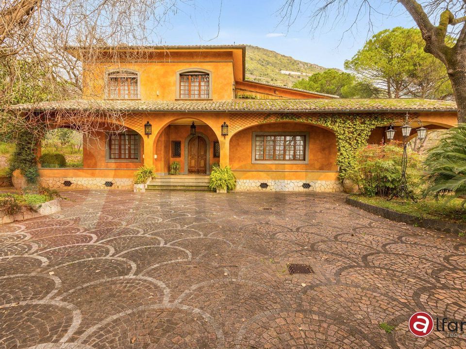 Villa i Castrocielo, Frosinone - foto 1