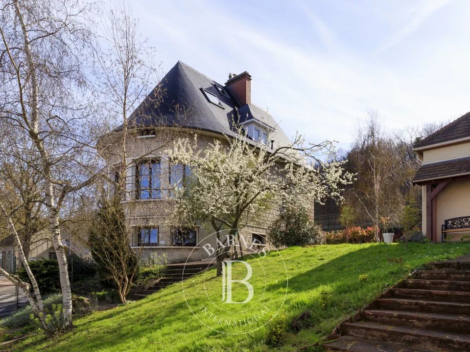 Villa a Chaville, Hauts-de-Seine - foto 1