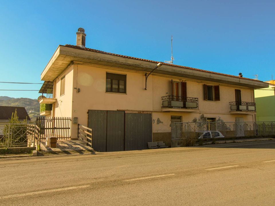 Villa i Teramo, Teramo - bilde 1