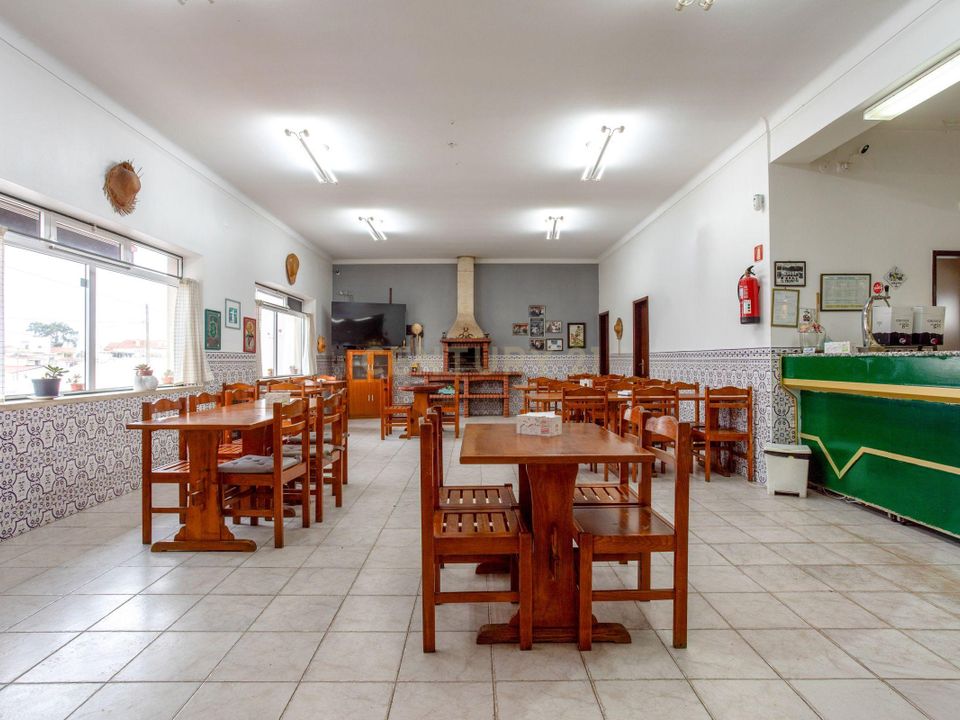 Erhvervsejendom i Caldas da Rainha, Leiria - foto 5