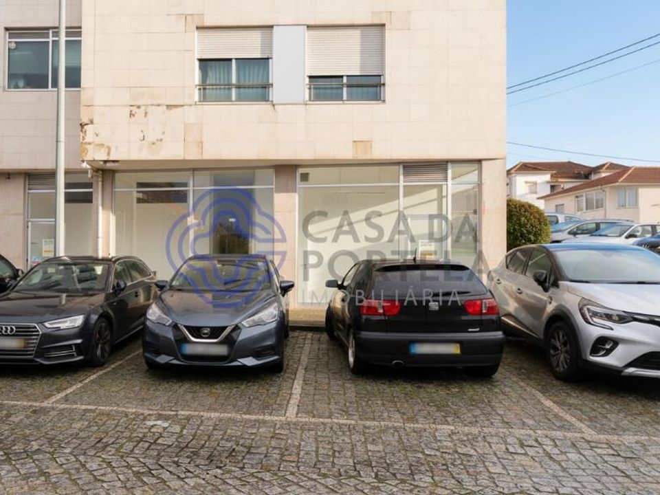 Erhvervsejendom i Paredes, Porto - foto 5