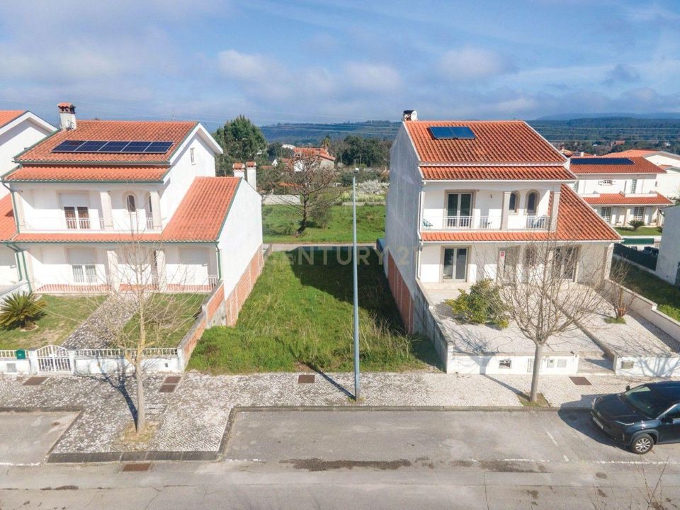 Helårsgrund i Lousa, Coimbra - foto 5