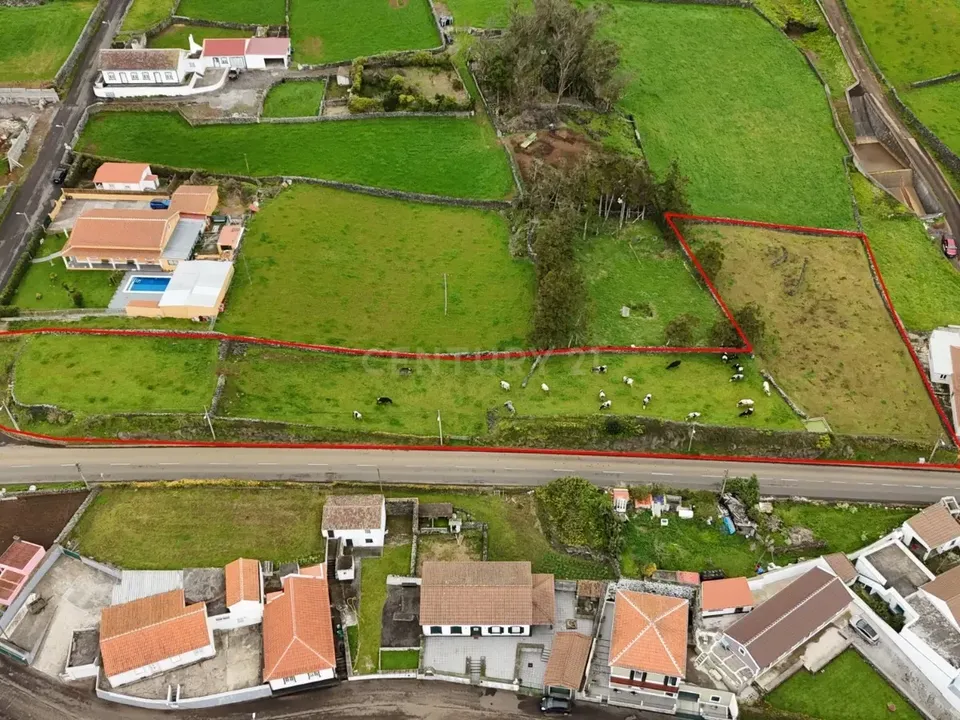 Helårsgrund i Porto Judeu, Terceira - foto 1