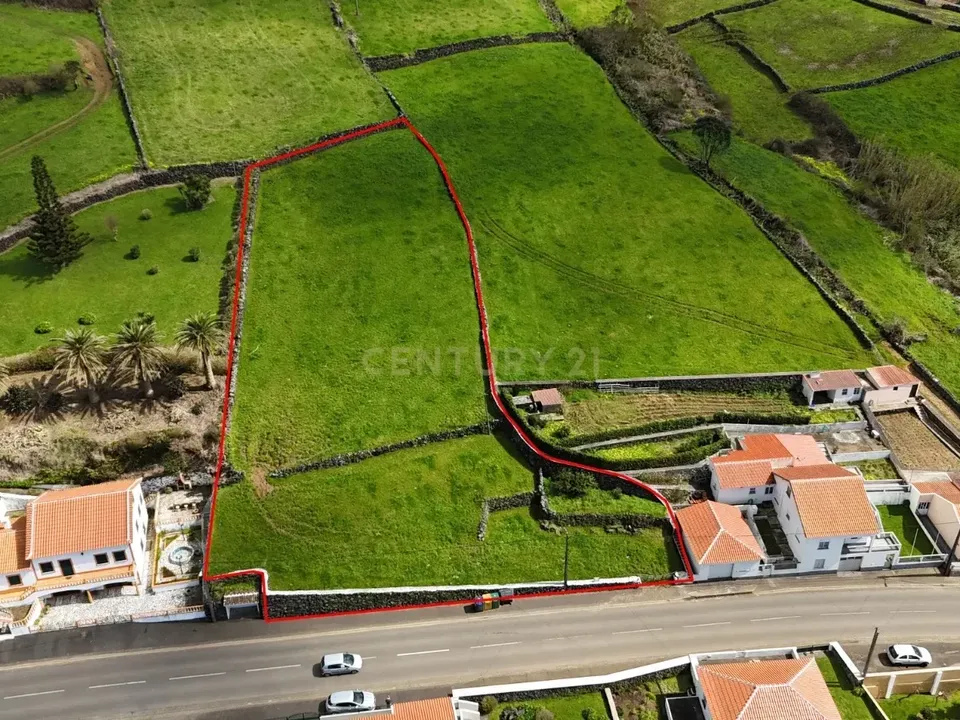 Tomt i Doze Ribeiras, Terceira - bilde 1