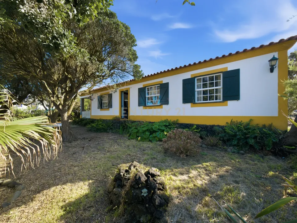 Villa in Biscoitos, Terceira - foto 1
