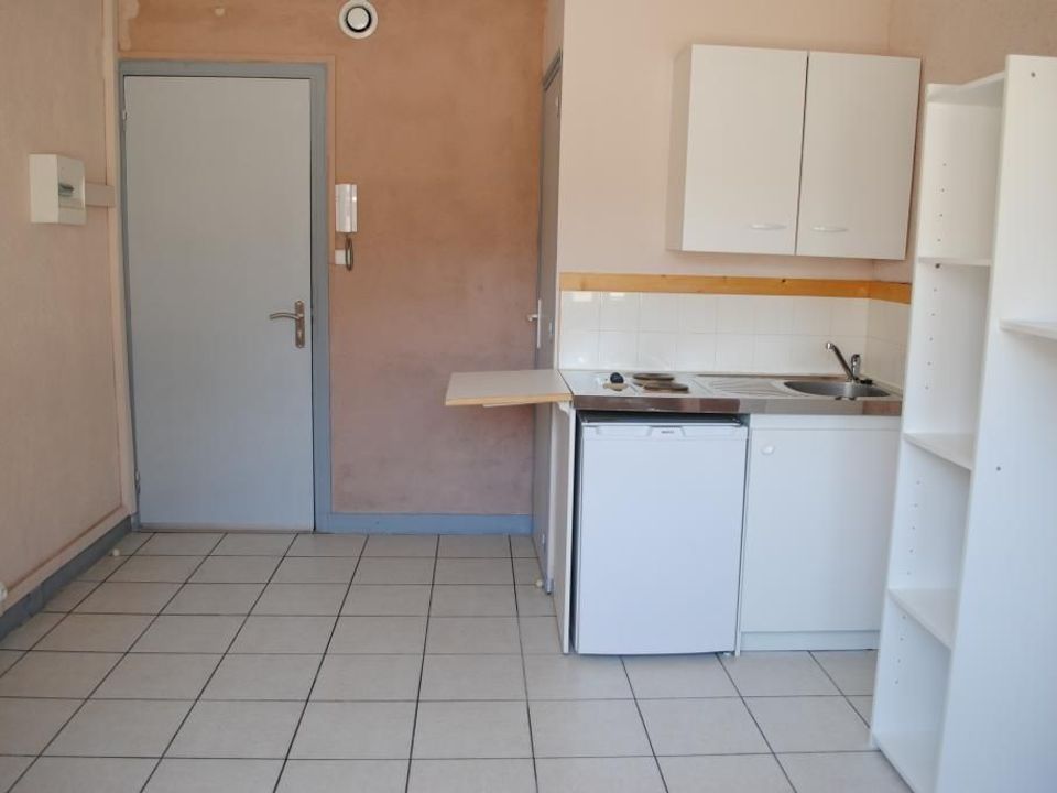 Estudi a Valenciennes, Nord - foto 1
