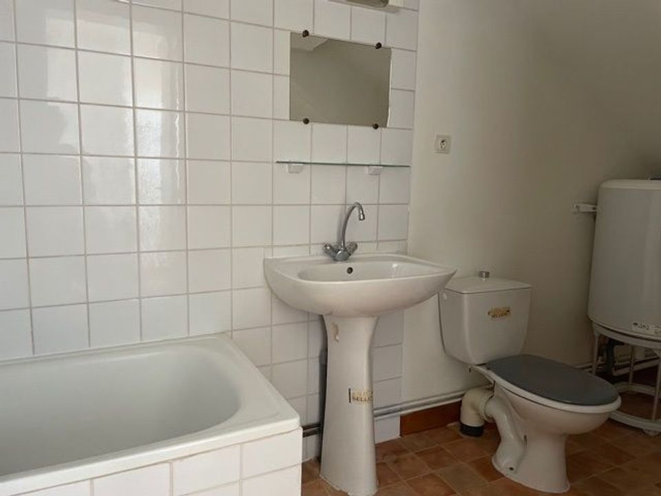 Studio in Limoges, Haute-Vienne - photo 1