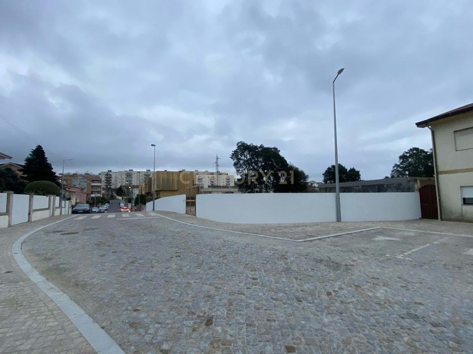 Helårsgrund i Fanzeres, Porto - foto 5