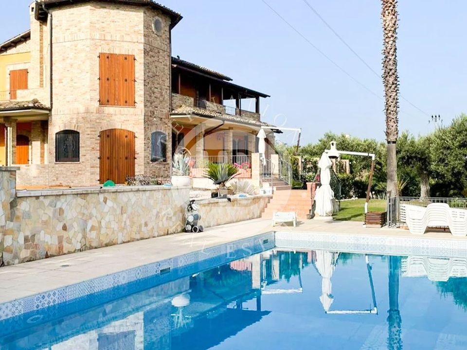 Villa i Morro d'Oro, Teramo - foto 4