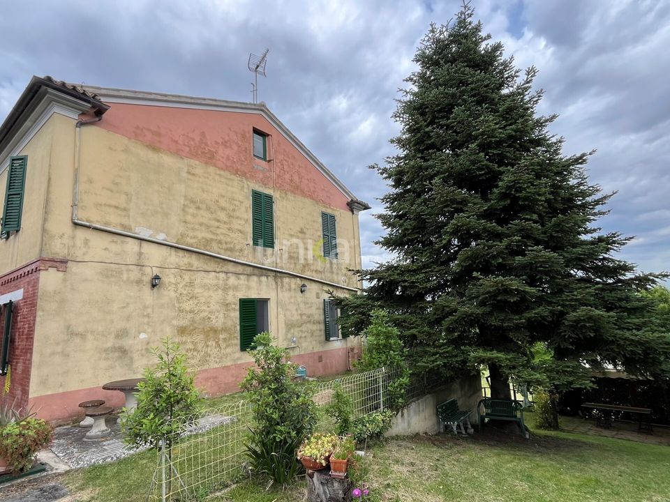 Villa i Poggio San Marcello, Ancona - foto 1