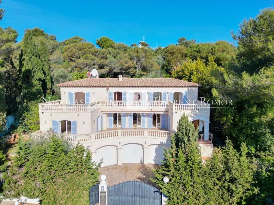 Villa i Saint-Jean-Cap-Ferrat, Alpes-Maritimes - foto 1