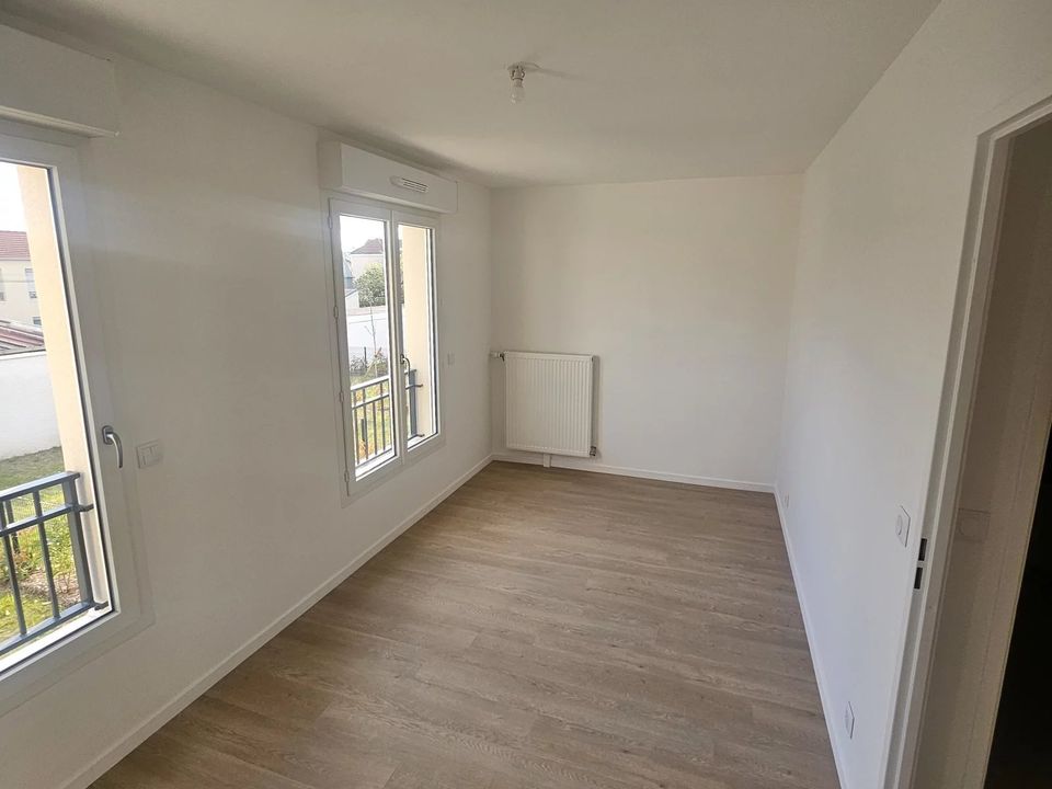 Villa i Neuilly-Plaisance, Seine-Saint-Denis - foto 4