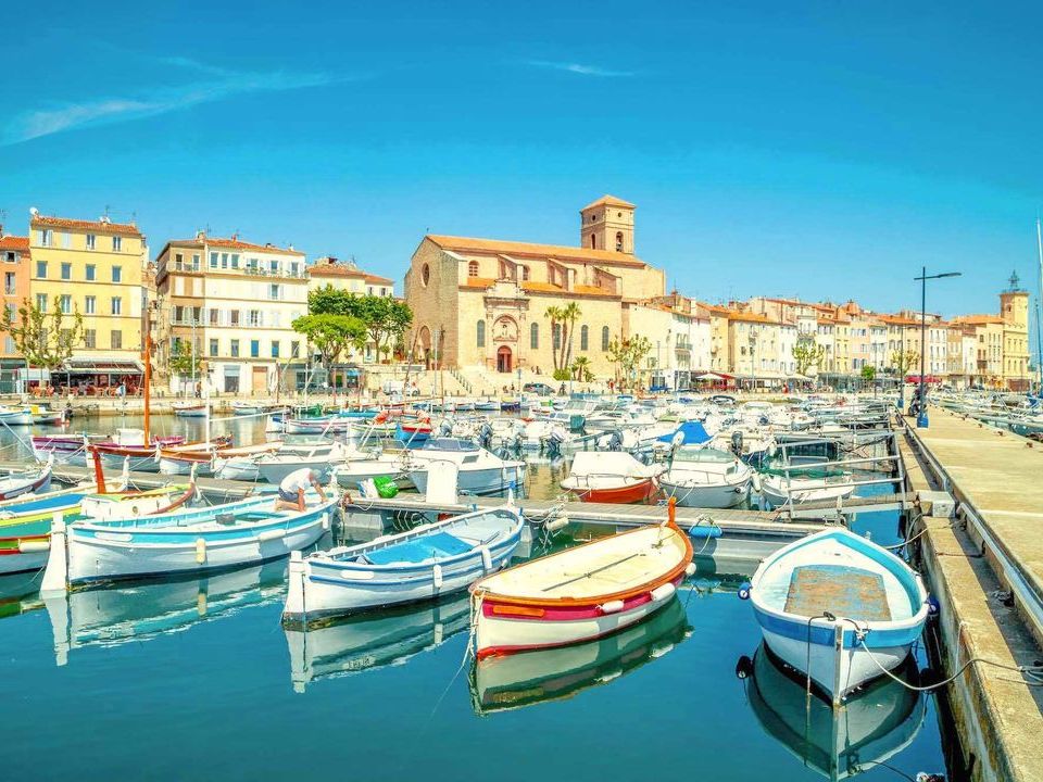 Erhvervsejendom i La Ciotat, Bouches-du-Rhone - foto 1