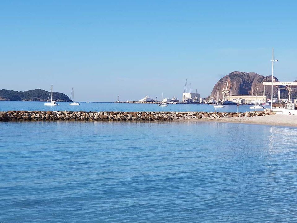 Erhvervsejendom i La Ciotat, Bouches-du-Rhone - foto 2
