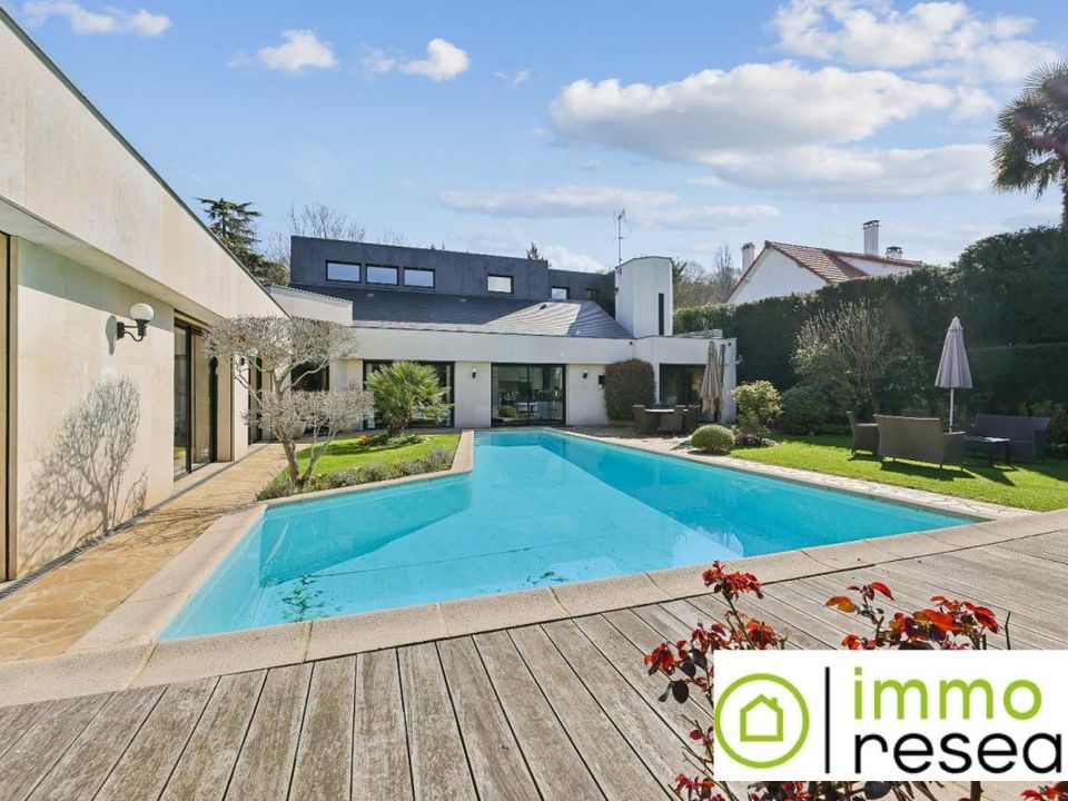 Villa i Chennevieres-sur-Marne, Val-de-Marne - foto 2