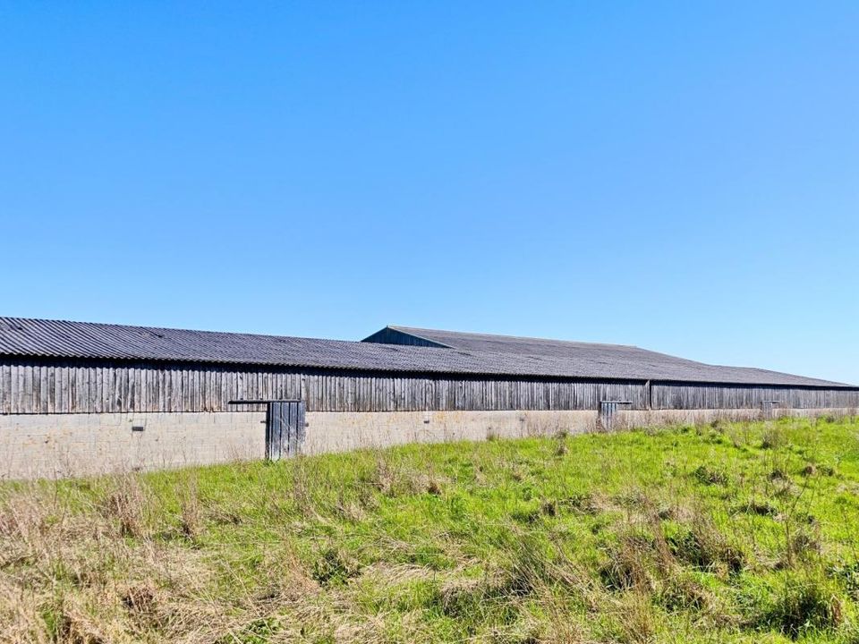 Erhvervsejendom i Saint-Hilaire-de-Riez, Vendee - foto 1