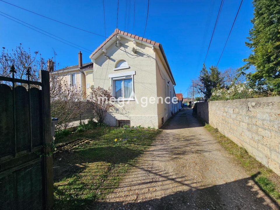 Villa i Les Mureaux, Yvelines - foto 1