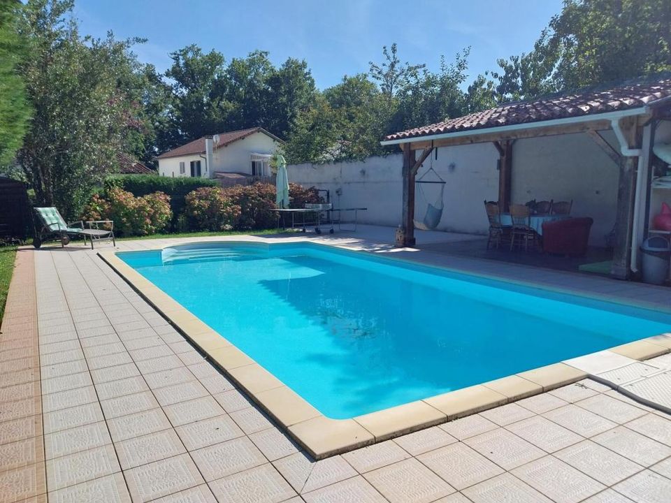 Villa i Jonzac, Charente-Maritime - foto 3