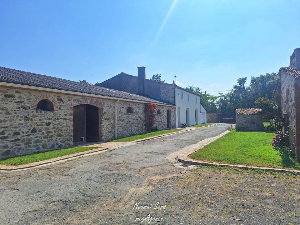 Landejendom i Cholet, Maine-et-Loire - foto 1