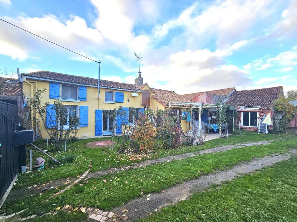 Willa: Cersay, Deux-Sevres – zdjęcie 1