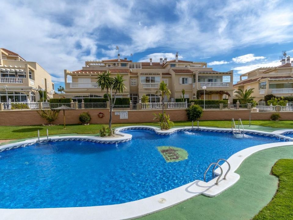Rækkehus i Playa Flamenca, Alicante - foto 3