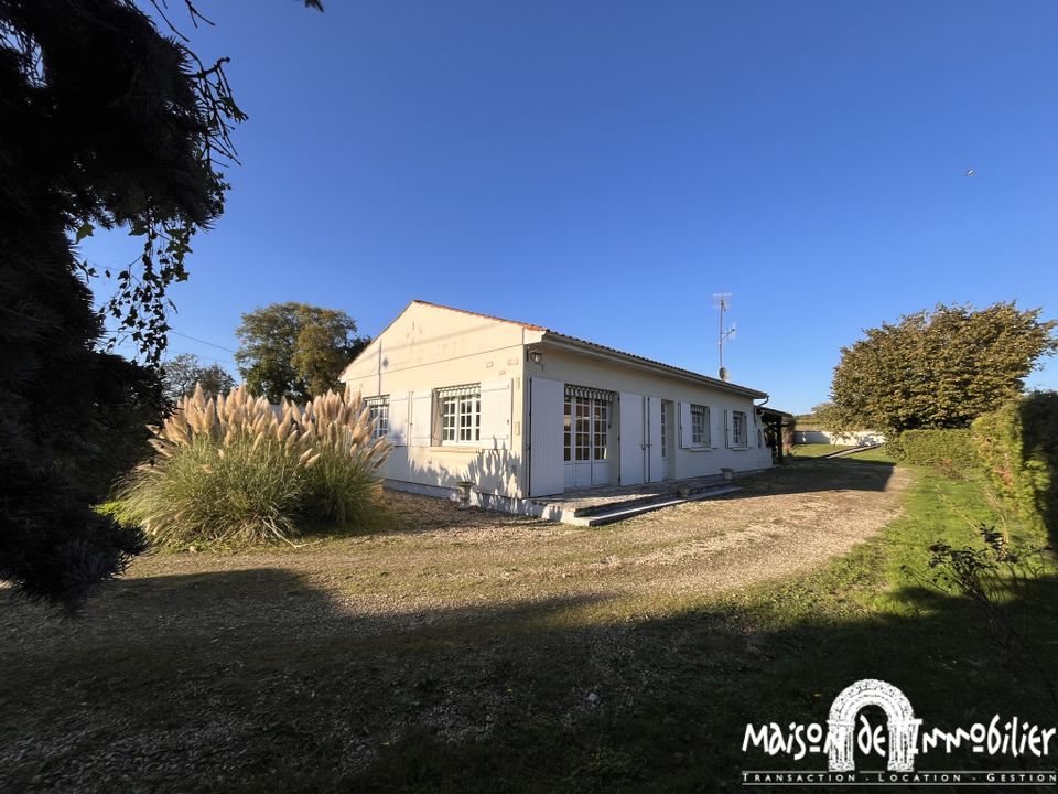 Villa i Boutiers-Saint-Trojan, Charente - foto 1
