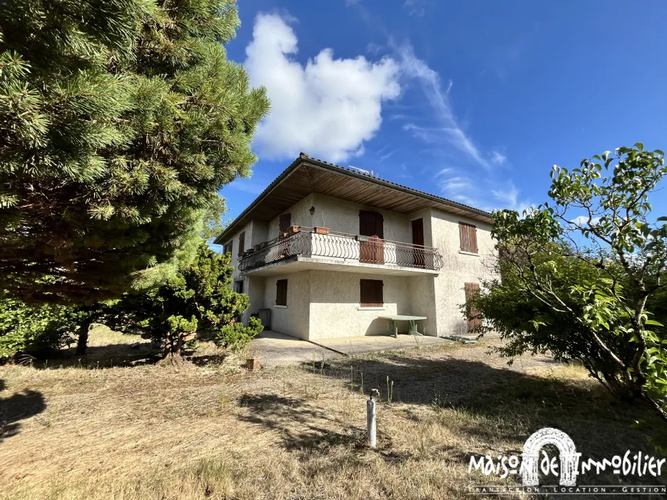 Villa i Gensac-la-Pallue, Charente - bilde 1