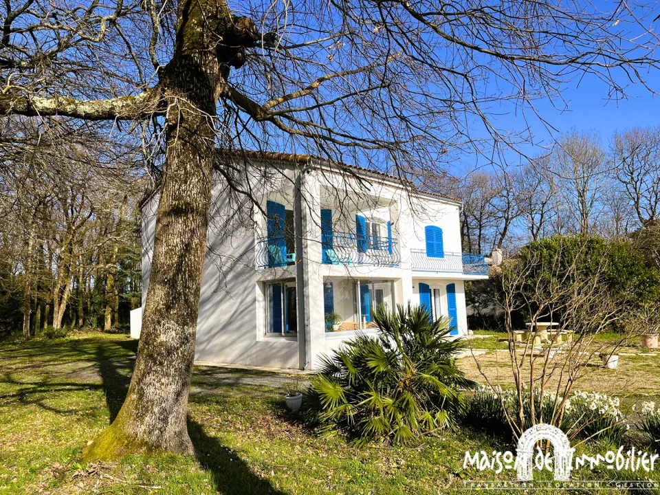 Villa i Chenac-Saint-Seurin-D'Uzet, Charente-Maritime - foto 1