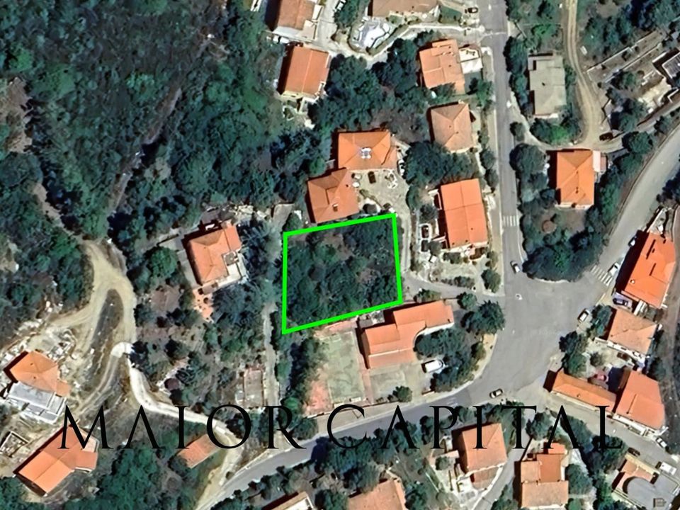 Helårsgrund i Torpe, Nuoro - foto 1