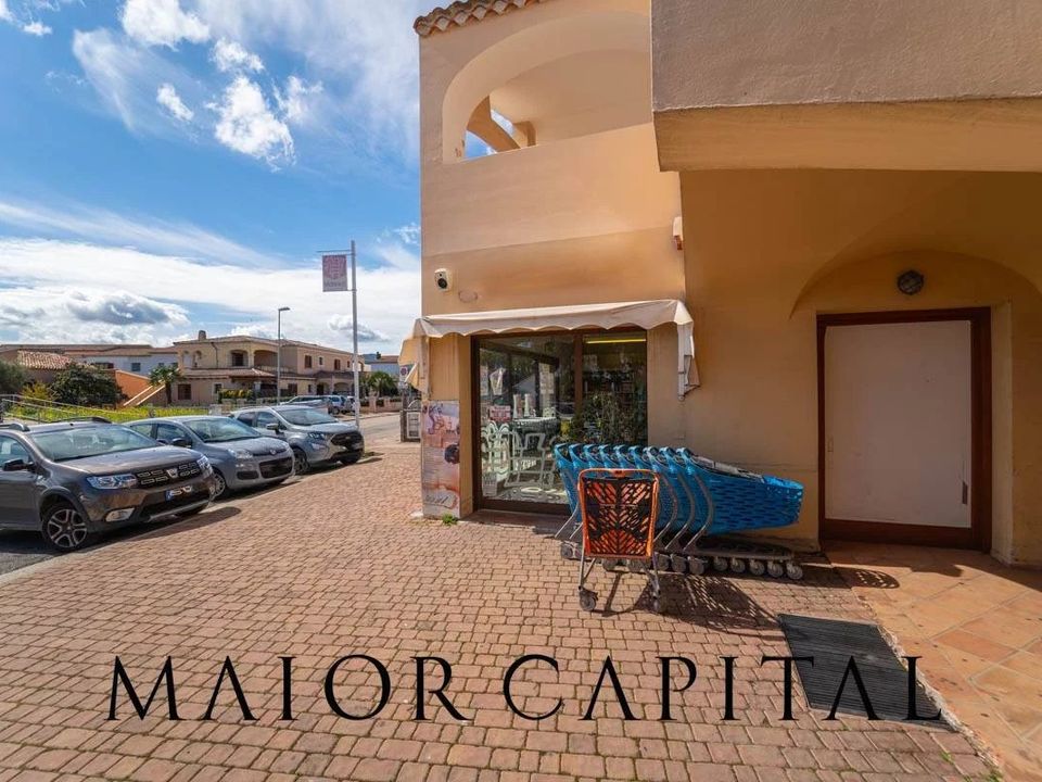 Erhvervsejendom i Budoni, Sassari - foto 2