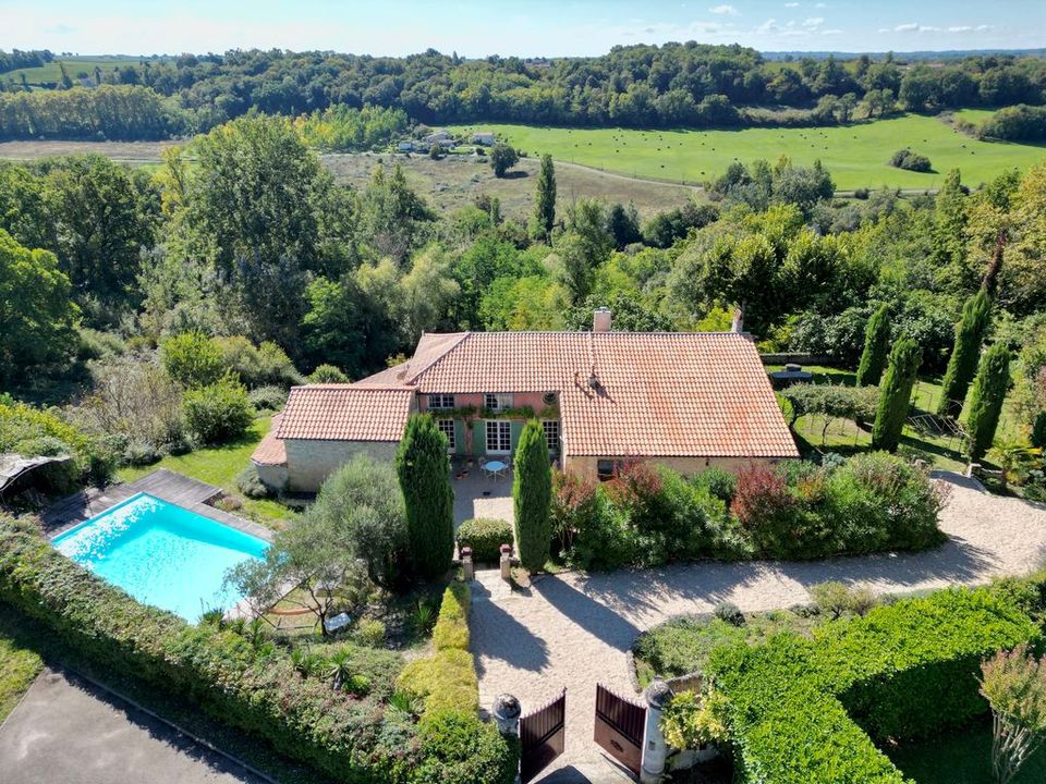 Villa i Branne, Gironde - foto 1