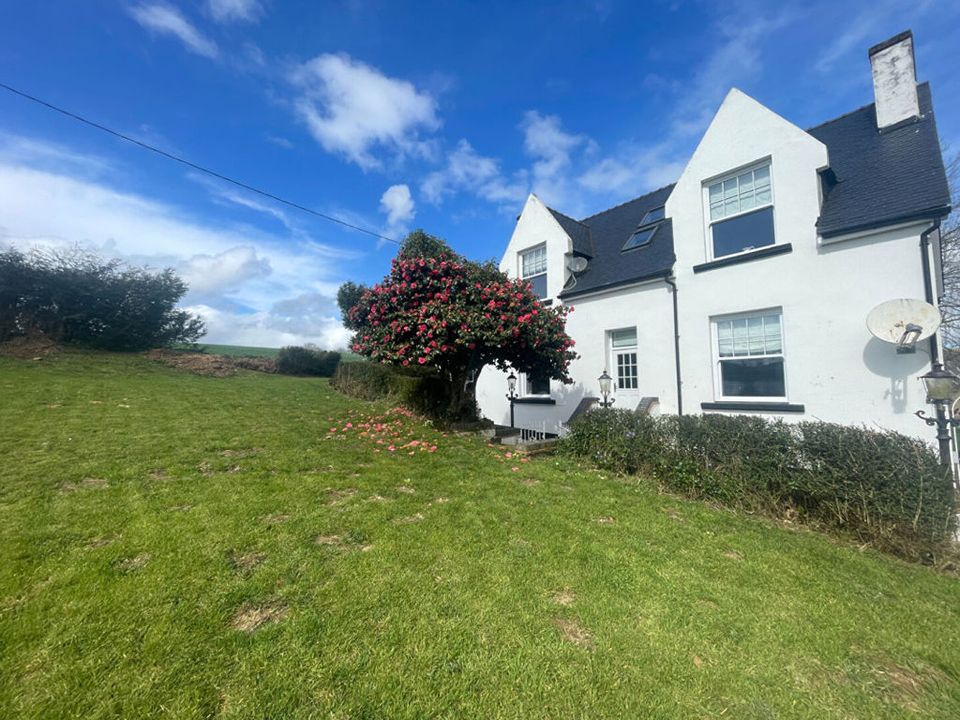 Villa en Carhaix-Plouguer, Finistere - foto 1